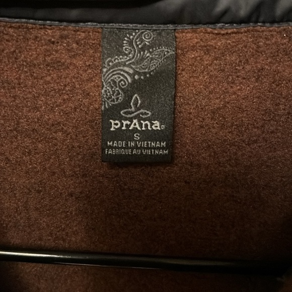 Womens PrAna button down thermal jacket - Picture 2 of 9